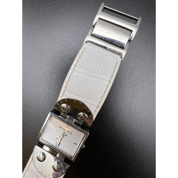 Michael Kors Leather Watch - Picture 1 of 5